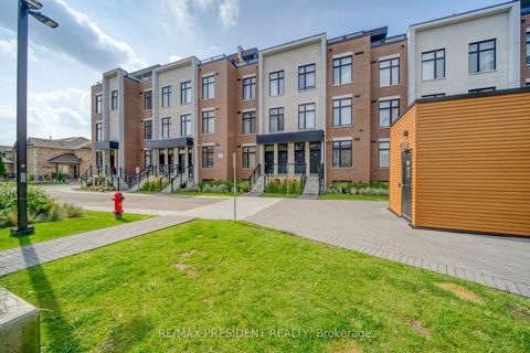 Photo 5 at U232 - 9580 Islington Avenue, Sonoma Heights, Vaughan