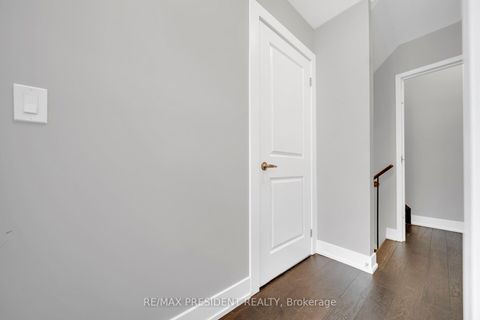 Photo 22 at U232 - 9580 Islington Avenue, Sonoma Heights, Vaughan