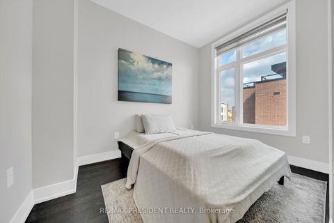 Photo 25 at U232 - 9580 Islington Avenue, Sonoma Heights, Vaughan