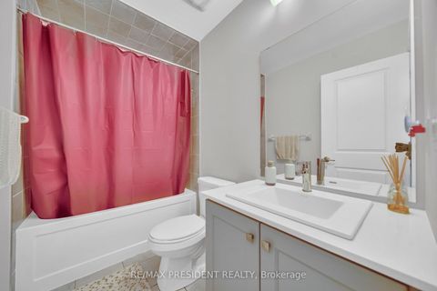 Photo 33 at U232 - 9580 Islington Avenue, Sonoma Heights, Vaughan