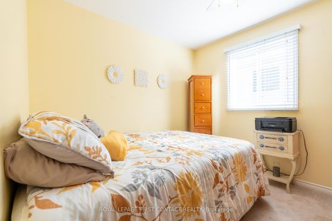 Photo 7 at 10 Grand Place, Allandale Heights, Barrie Photo 7 at 10 Grand Place, Allandale Heights, Barrie