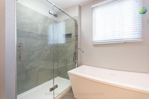 Photo 10 at 10 Grand Place, Allandale Heights, Barrie