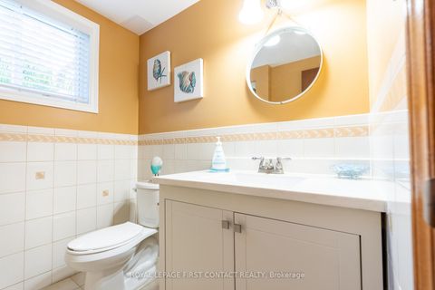 Photo 14 at 10 Grand Place, Allandale Heights, Barrie