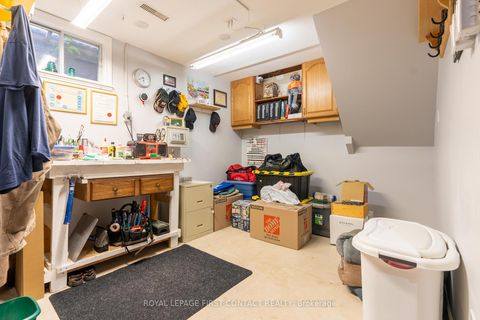 Photo 16 at 10 Grand Place, Allandale Heights, Barrie