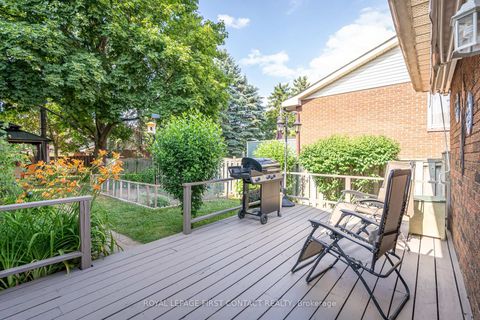 Photo 20 at 10 Grand Place, Allandale Heights, Barrie