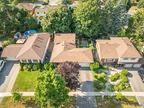 Photo 21 at 10 Grand Place, Allandale Heights, Barrie