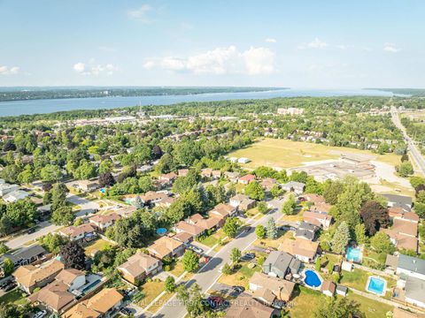 Photo 22 at 10 Grand Place, Allandale Heights, Barrie Photo 22 at 10 Grand Place, Allandale Heights, Barrie