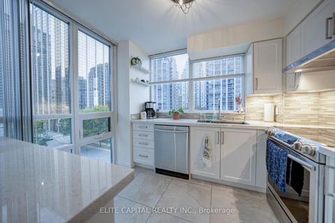 Photo 5 at 619 - 35 Hollywood Avenue, Willowdale East, Toronto