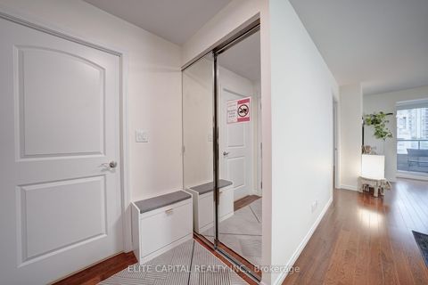 Photo 10 at 619 - 35 Hollywood Avenue, Willowdale East, Toronto