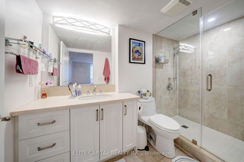 Photo 12 at 619 - 35 Hollywood Avenue, Willowdale East, Toronto