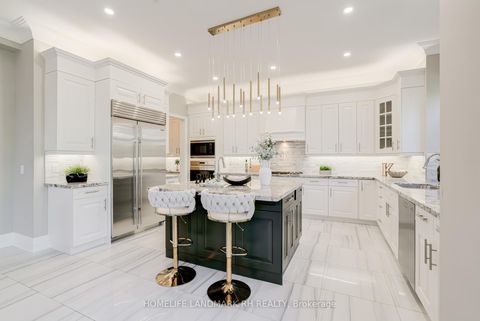 Photo 6 at 5 Finesse Court, Oak Ridges Lake Wilcox, Richmond Hill