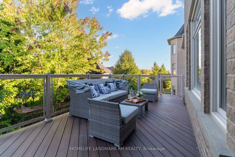 Photo 10 at 5 Finesse Court, Oak Ridges Lake Wilcox, Richmond Hill