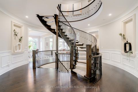 Photo 13 at 5 Finesse Court, Oak Ridges Lake Wilcox, Richmond Hill