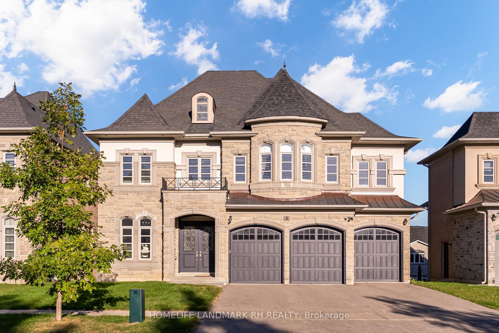 5 Finesse Court, Oak Ridges Lake Wilcox, Richmond Hill 