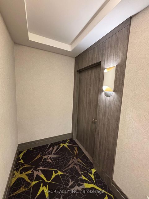 Photo 5 at 413 - 10 Gatineau Drive, Beverley Glen, Vaughan