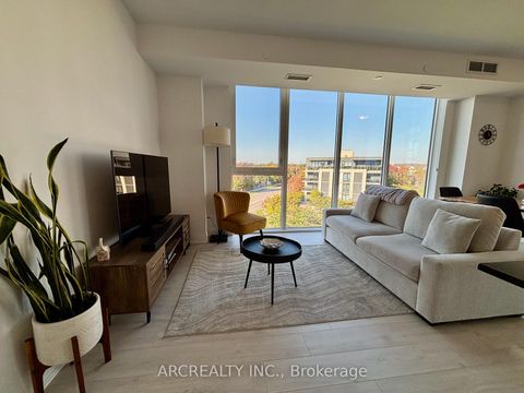 Photo 8 at 413 - 10 Gatineau Drive, Beverley Glen, Vaughan