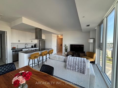 Photo 10 at 413 - 10 Gatineau Drive, Beverley Glen, Vaughan