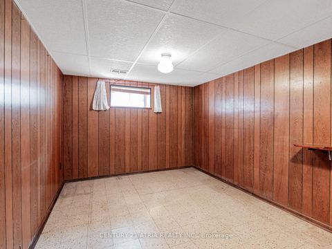 Photo 20 at 64 Rockport Crescent, Crosby, Richmond Hill