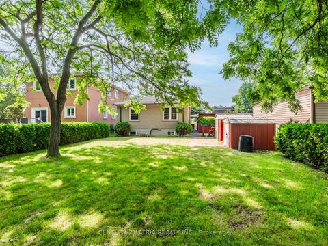 Photo 29 at 64 Rockport Crescent, Crosby, Richmond Hill