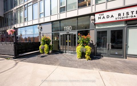 Photo 2 at 420 - 1190 Dundas Street E, South Riverdale, Toronto