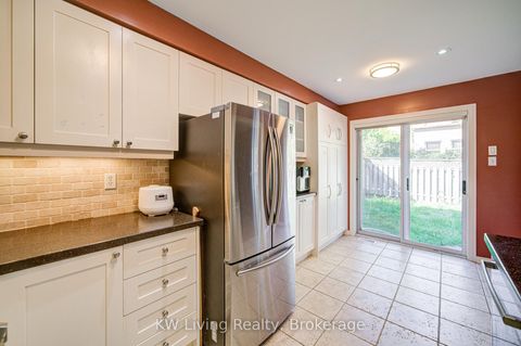Photo 13 at 52 Moorefield Drive, Rouge E10, Toronto