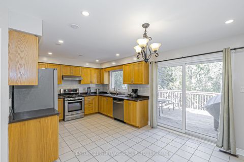 Photo 6 at 741 College Manor Drive, College Manor, Newmarket