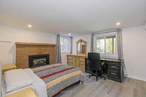 Photo 27 at 741 College Manor Drive, College Manor, Newmarket