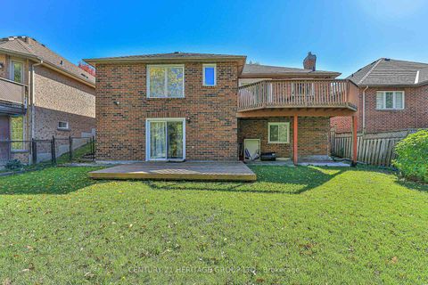Photo 31 at 741 College Manor Drive, College Manor, Newmarket