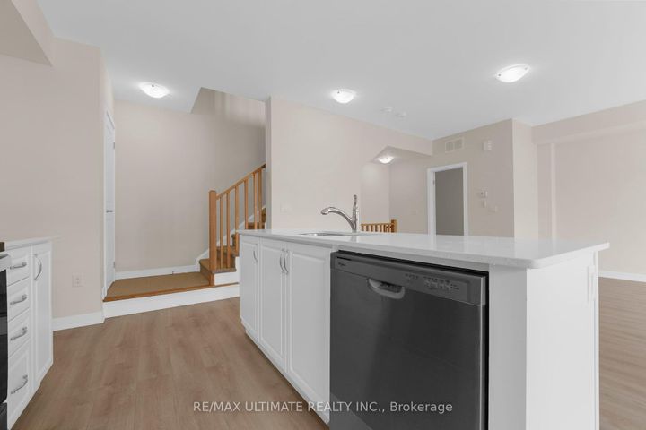 Photo 9 at 1310 - 1695 Dersan Street, Duffin Heights, Pickering