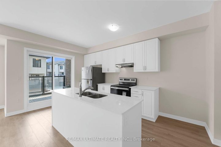 Photo 12 at 1310 - 1695 Dersan Street, Duffin Heights, Pickering