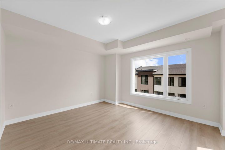 Photo 13 at 1310 - 1695 Dersan Street, Duffin Heights, Pickering