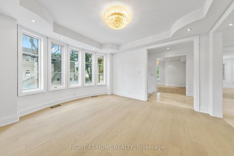 Photo 7 at 125 Kingsdale Avenue, Willowdale East, Toronto