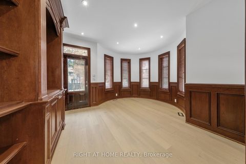 Photo 8 at 125 Kingsdale Avenue, Willowdale East, Toronto