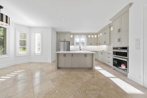 Photo 14 at 125 Kingsdale Avenue, Willowdale East, Toronto