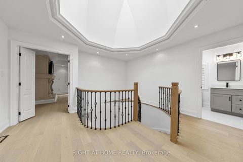 Photo 23 at 125 Kingsdale Avenue, Willowdale East, Toronto