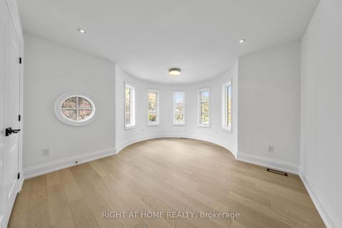 Photo 28 at 125 Kingsdale Avenue, Willowdale East, Toronto