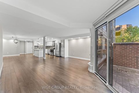 Photo 18 at 113 - 5 Weldrick Road W, North Richvale, Richmond Hill