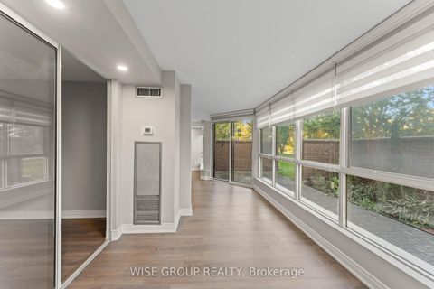 Photo 25 at 113 - 5 Weldrick Road W, North Richvale, Richmond Hill