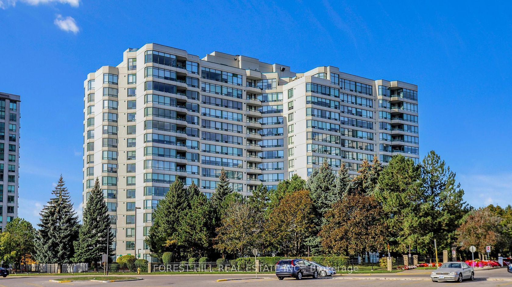 1109 - 110 Promenade Circle, Brownridge, Vaughan 