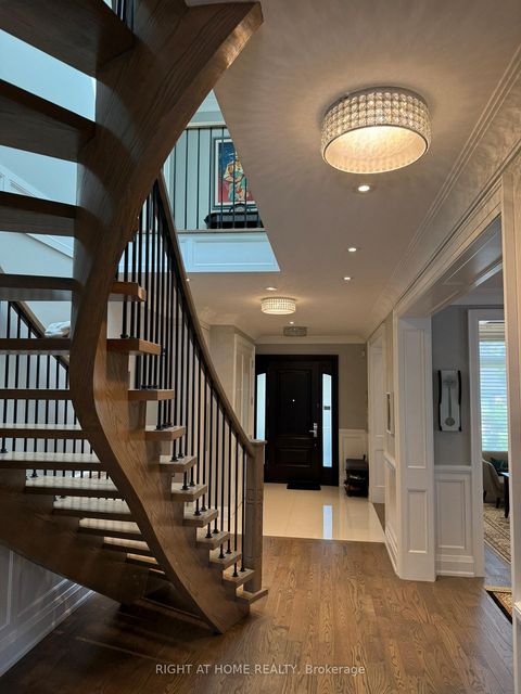 Photo 7 at 6 Burnelm Drive, City Centre West, Toronto