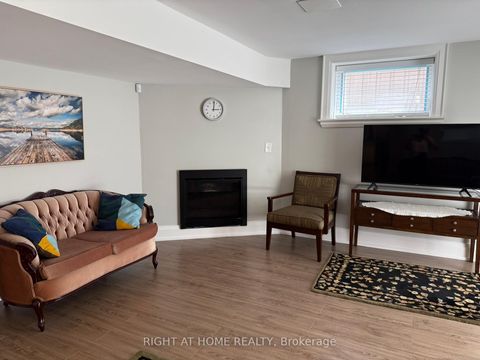 Photo 32 at 6 Burnelm Drive, City Centre West, Toronto