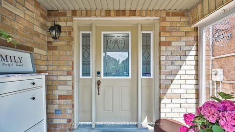 Photo 3 at 16 Lealinds Road, Patterson, Vaughan