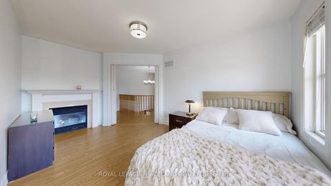 Photo 31 at 16 Lealinds Road, Patterson, Vaughan