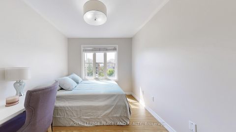 Photo 33 at 16 Lealinds Road, Patterson, Vaughan