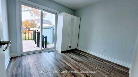 Photo 14 at 168 Regent Road, CFB, Toronto