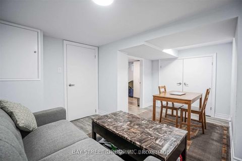 Photo 15 at 168 Regent Road, CFB, Toronto