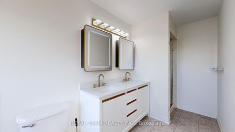 Photo 18 at 246 Lauderdale Drive, Patterson, Vaughan