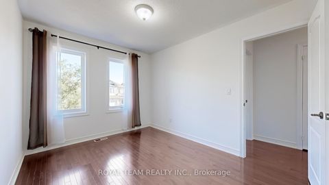 Photo 23 at 246 Lauderdale Drive, Patterson, Vaughan