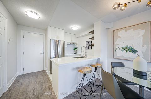 Photo 8 at 1011 - 15 Greenview Avenue, Newtonbrook West, Toronto