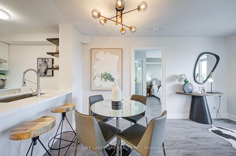 Photo 11 at 1011 - 15 Greenview Avenue, Newtonbrook West, Toronto